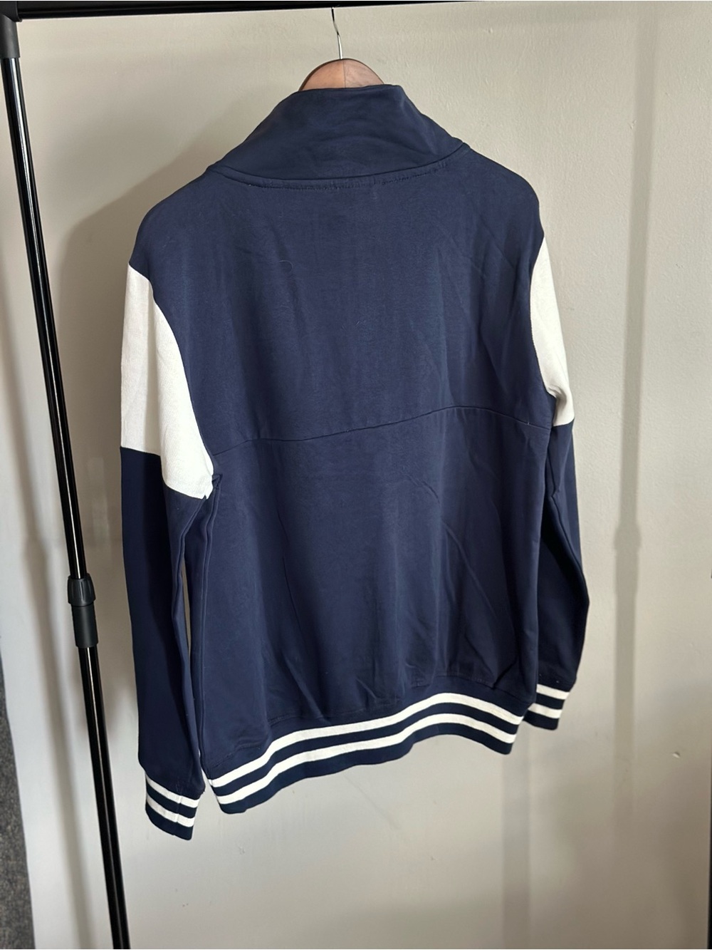 Exist Beach Hampton Beach Quarter Zip Sweatshirt – Size Medium | Navy & Cream - Picture 14 of 16